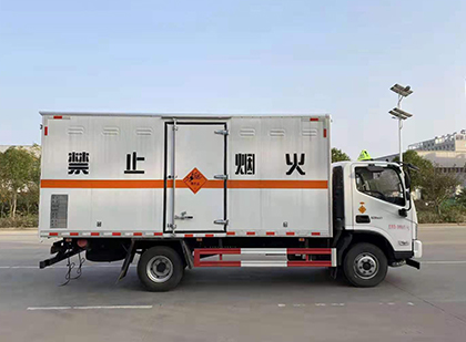 乐山爆破器材运输车